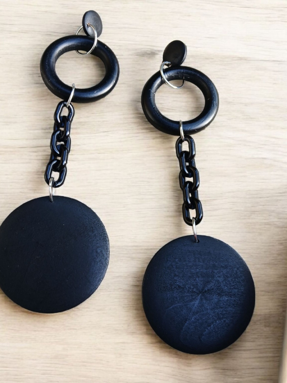 Black Dangle Circle Chain Earrings - 7 Inch